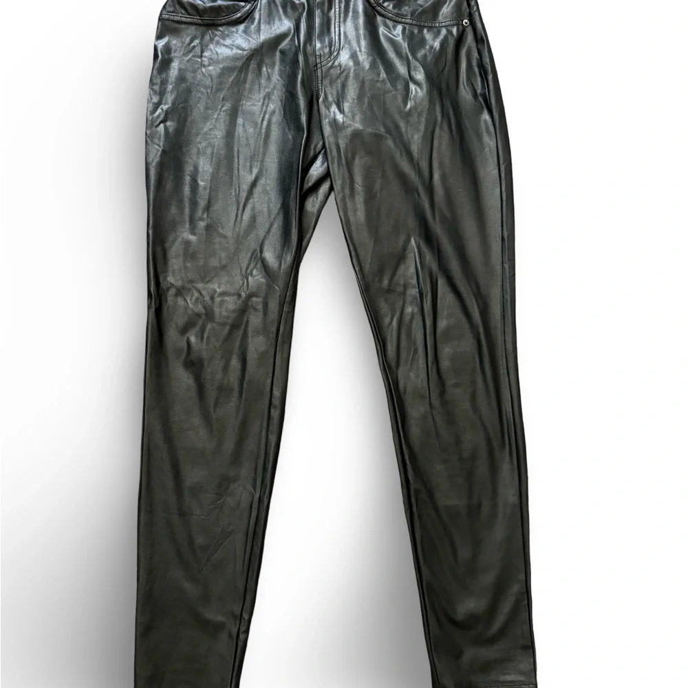HUE l L Contemporary Stretch Faux Leather Suede Lining Taper Leg Leggings Pants - Picture 2 of 5